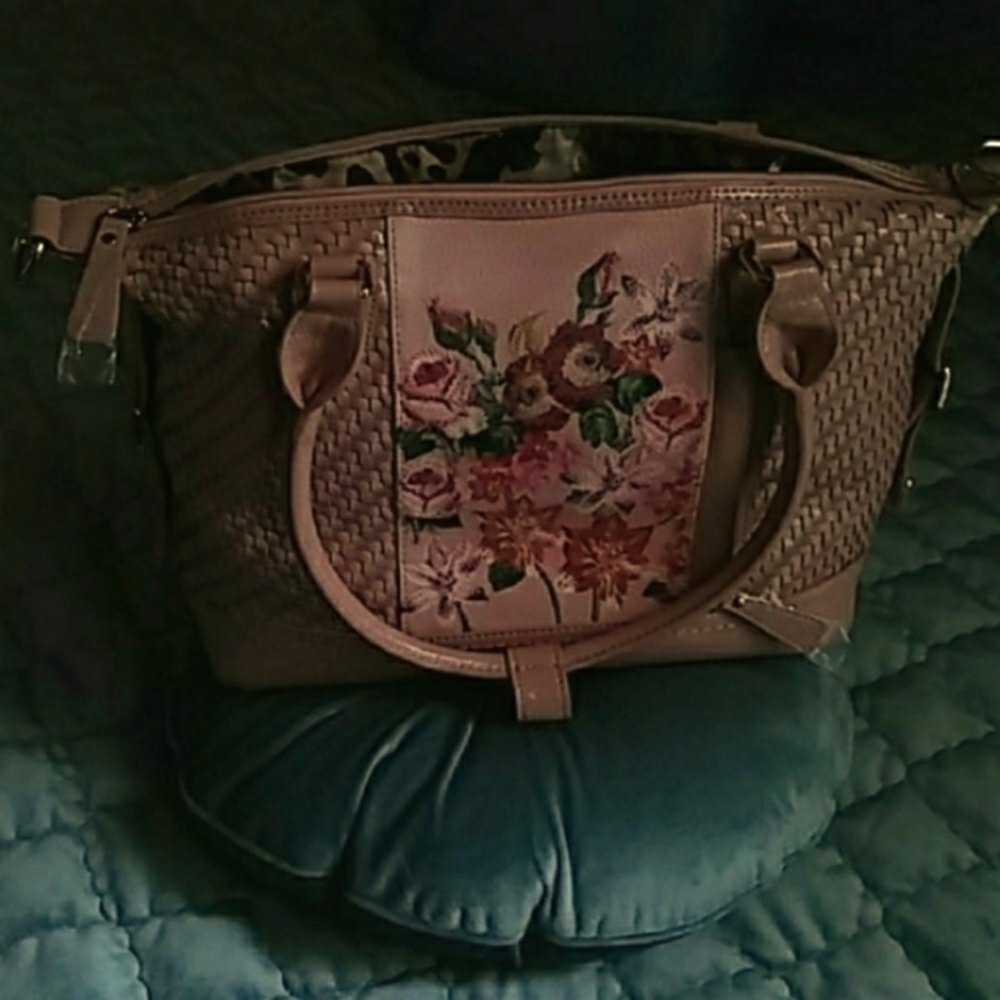 Big, Pink "Sharif of New York"  Purse👛